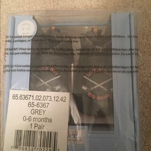 Little guy big game hockey robeez!